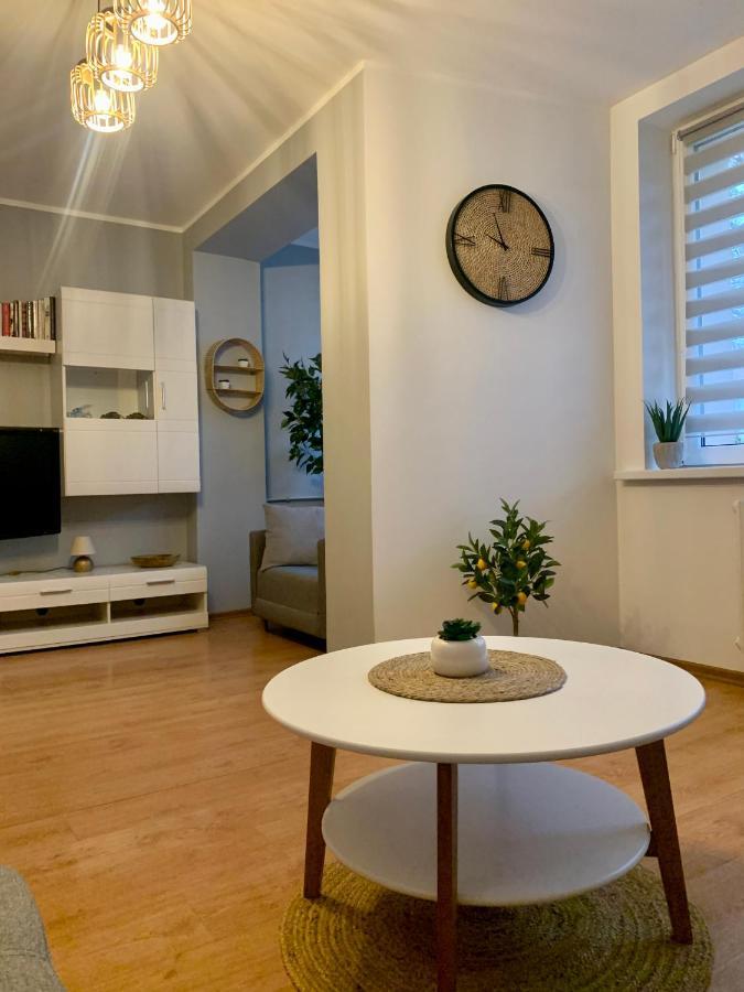 Apartament Joanna 2 Parter Blisko Prezero Gliwice Exterior foto