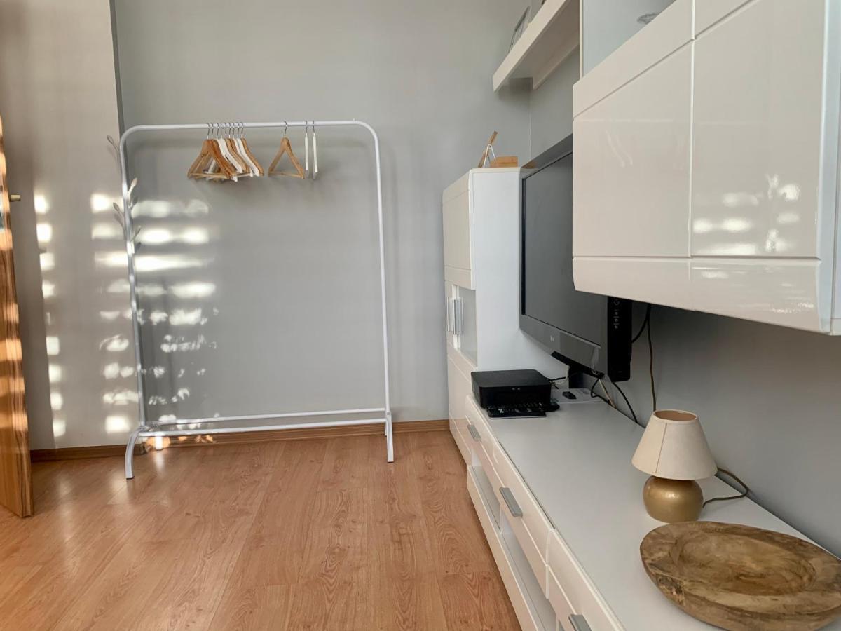 Apartament Joanna 2 Parter Blisko Prezero Gliwice Exterior foto